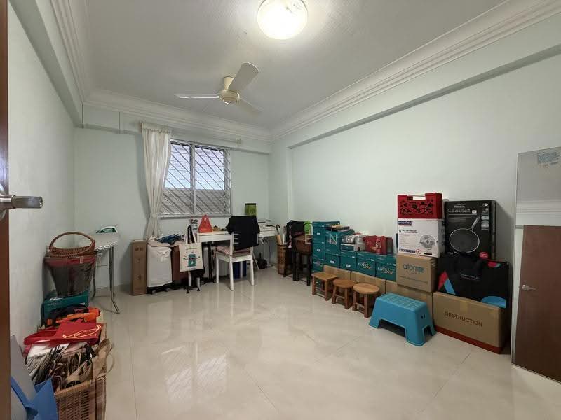 523 Ang Mo Kio Avenue 5, 523 Ang Mo Kio Avenue 5, Ang Mo Kio / Bishan / Thomson, 2 Bedrooms, 732 sqft, HDB Flat For Sale, by Sherlene Tay, 500250942 - Study - PropertyGuru.com.sg