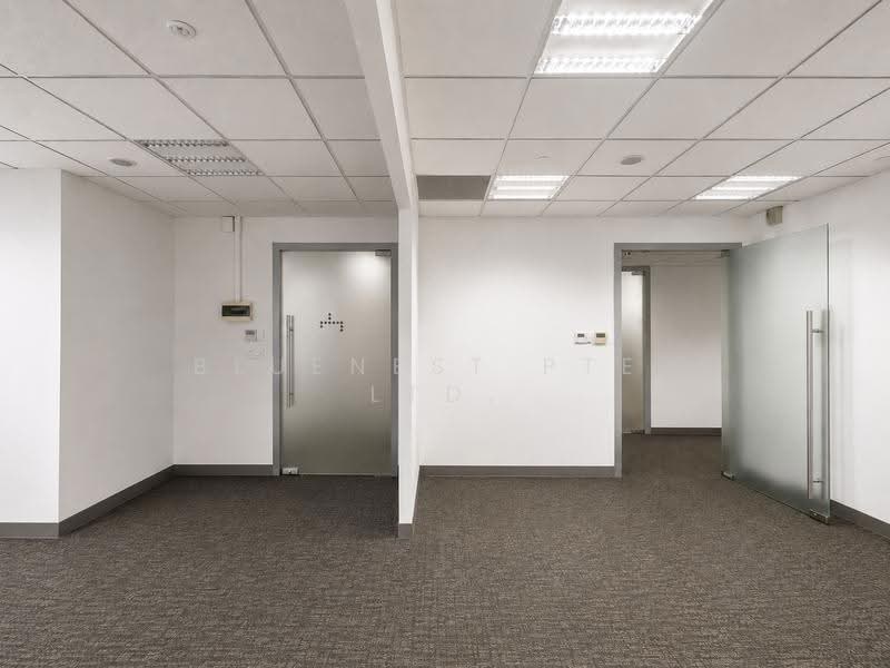 Tan Chong Tower, 15 Queen Street, Beach Road / Bugis / Rochor, 1,011 sqft, Office For Rent, by CHUA SOO LIANG, 500250950 - Interior - CommercialGuru.com.sg