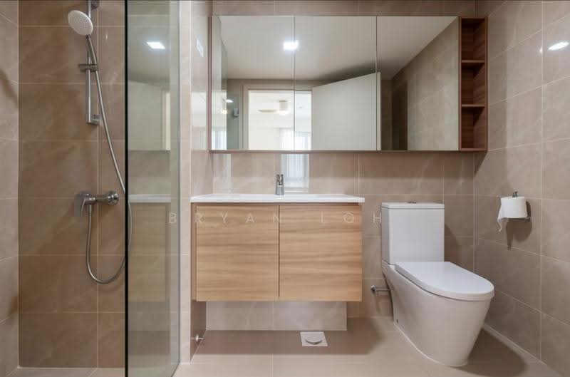 Treasure at Tampines, 15 Tampines Lane, Pasir Ris / Tampines, 3 Bedrooms, 818 sqft, Condominium For Rent, by Bryan Loh, 500250959 - Bathroom - PropertyGuru.com.sg