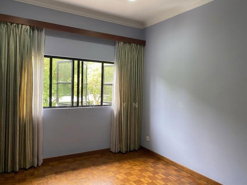 Shan Gate Apartments, 2 Shan Road, Balestier / Toa Payoh, 3 Bedrooms, 1,215 sqft, Apartment For Sale, by Carollyn Ong, 500250974 - Bedroom 2 (vacant) - PropertyGuru.com.sg