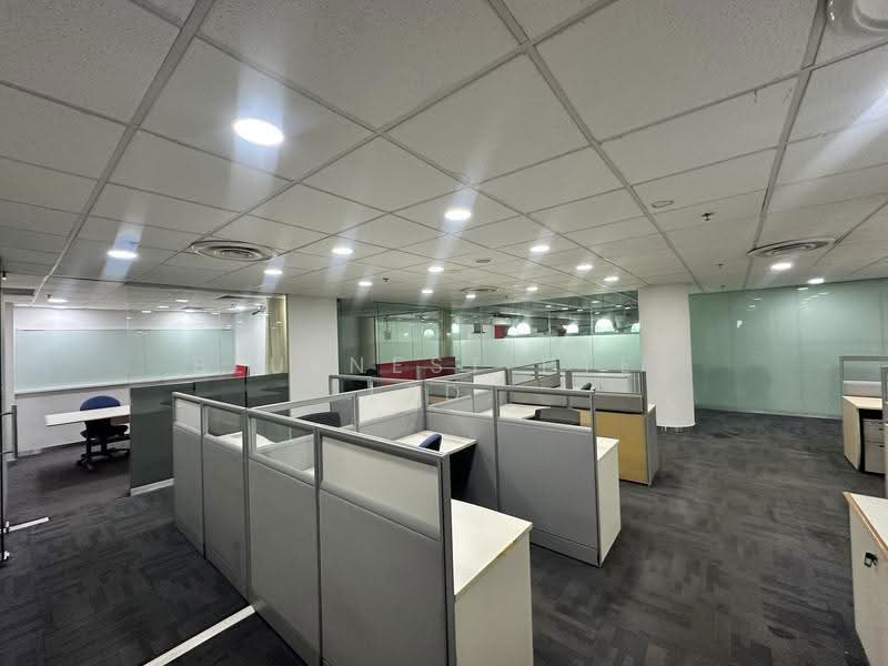 Motor Image (Subaru), 19 Lorong 8 Toa Payoh, Balestier / Toa Payoh, 6,041 sqft, Light Industrial (B1) For Rent, by CHUA SOO LIANG, 500250975 - Interior - CommercialGuru.com.sg