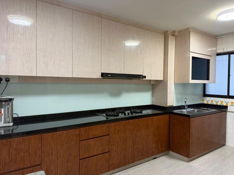306 Jurong East Street 32, 306 Jurong East Street 32, Boon Lay / Jurong / Tuas, 2 Bedrooms, 753 sqft, HDB Flat For Sale, by Alex Alex, 500250977 - Kitchen - PropertyGuru.com.sg