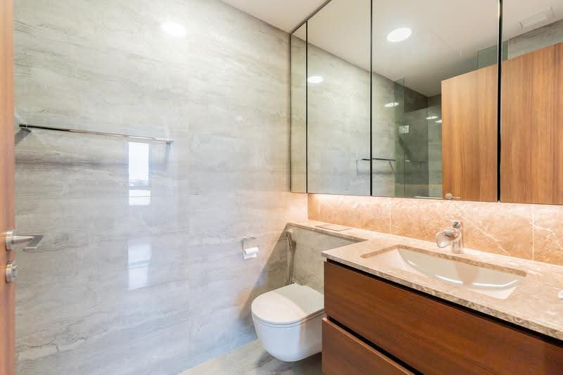 Fourth Avenue Residences, 10 Fourth Avenue, Tanglin / Holland / Bukit Timah, 2 Bedrooms, 689 sqft, Condominium For Sale, by Philip Yap, 500250990 - Bathroom - PropertyGuru.com.sg