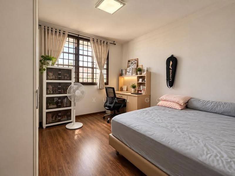 240 Serangoon Avenue 2, 240 Serangoon Avenue 2, Hougang / Punggol / Sengkang, 3 Bedrooms, 904 sqft, HDB Flat For Sale, by Pei Xuan Goh, 500250993 - Bedroom - PropertyGuru.com.sg
