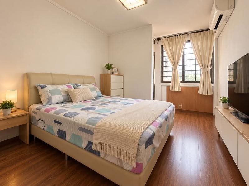 240 Serangoon Avenue 2, 240 Serangoon Avenue 2, Hougang / Punggol / Sengkang, 3 Bedrooms, 904 sqft, HDB Flat For Sale, by Pei Xuan Goh, 500250993 - Bedroom - PropertyGuru.com.sg