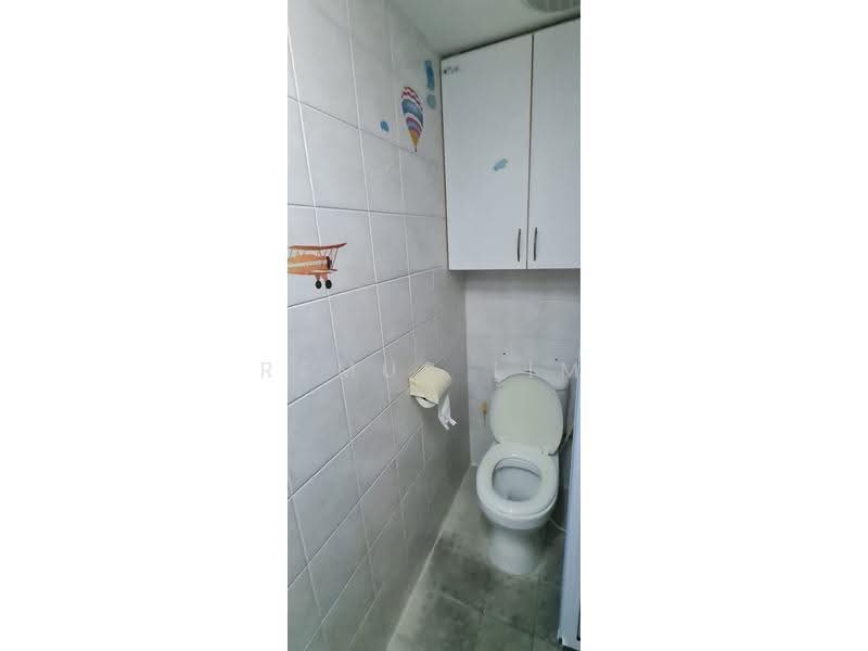 Acacia Court, 2 Pandan Valley, Clementi Park / Upper Bukit Timah, 1,829 sqft, Shop / Shophouse For Sale, by Remus Lim, 500250996 - Bathroom - CommercialGuru.com.sg