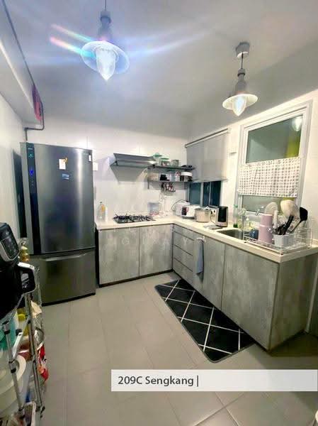 Master Bedroom for rent in 209C Compassvale Lane, 097, , Room Rental, 155 sqft, HDB Flat For Rent, by Nickson Guay, 500250999 - Kitchen - PropertyGuru.com.sg