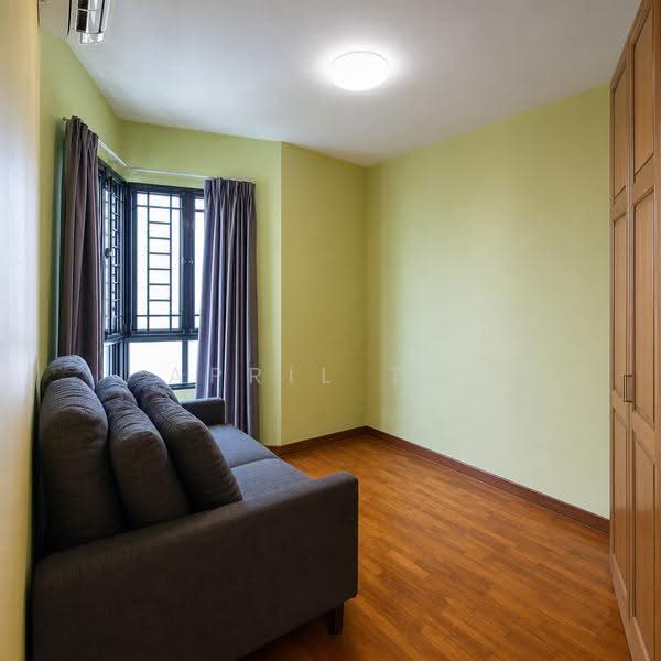 Woodsvale, 11 Woodlands Drive 72, Admiralty / Woodlands, 3 Bedrooms, 1,292 sqft, Condominium For Sale, by April Tai, 500251007 - Living Room - PropertyGuru.com.sg
