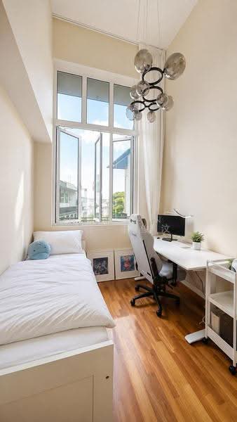 Mayfair Gardens, 10 Rifle Range Road, Clementi Park / Upper Bukit Timah, 2 Bedrooms, 861 sqft, Condominium For Sale, by Adrian Lee 李俊汶, 500251011 - Bedroom - PropertyGuru.com.sg
