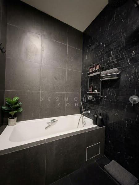 The Tennery, 5A Woodlands Road, Dairy Farm / Bukit Panjang / Choa Chu Kang, 1 Bedroom, 614 sqft, Condominium For Sale, by Desmond Koh, 500251015 - Bathroom - PropertyGuru.com.sg