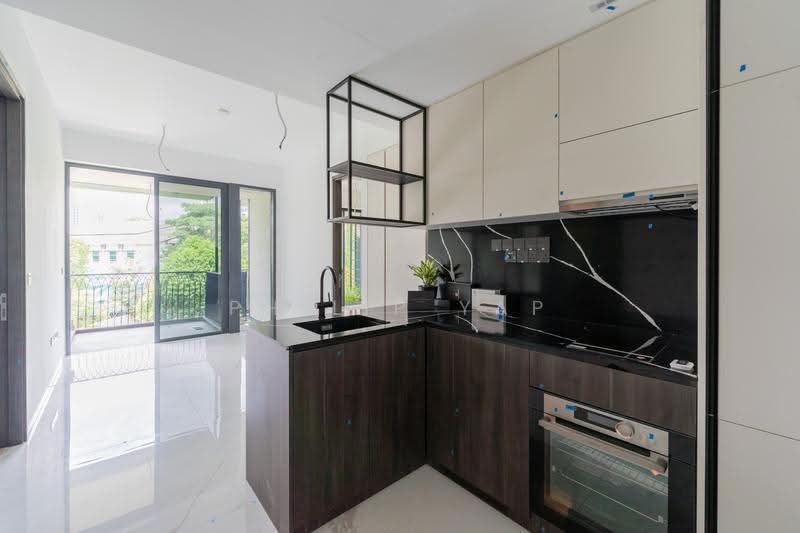 Jervois Mansion, 4 Jervois Close, Tanglin / Holland / Bukit Timah, 2 Bedrooms, 678 sqft, Condominium For Sale, by Philip Yap, 500251021 - Kitchen - PropertyGuru.com.sg