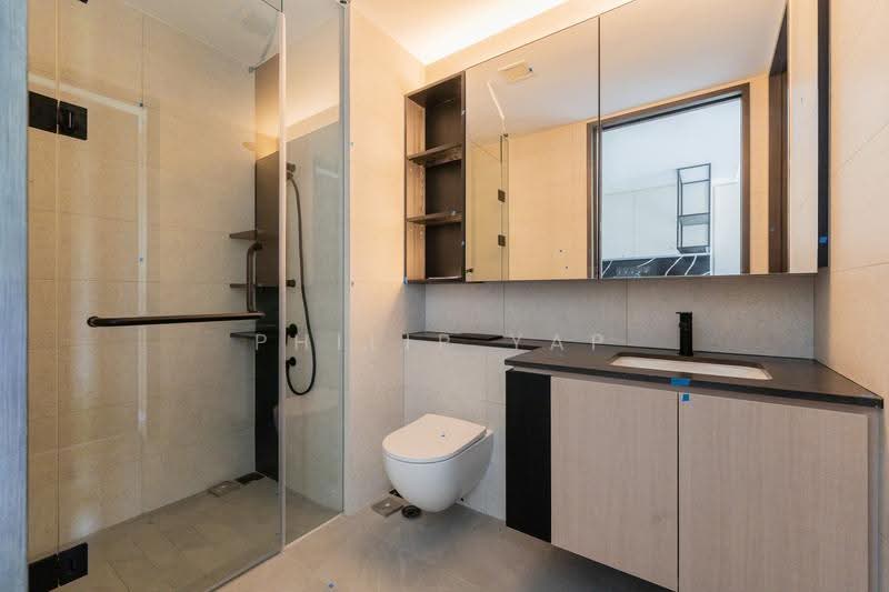 Jervois Mansion, 4 Jervois Close, Tanglin / Holland / Bukit Timah, 2 Bedrooms, 678 sqft, Condominium For Sale, by Philip Yap, 500251021 - Bathroom - PropertyGuru.com.sg
