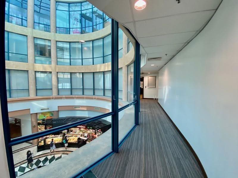 Guthrie House, 1 Fifth Avenue, Tanglin / Holland / Bukit Timah, 690 sqft, Office For Rent, by David Lim Wee Seng, 500251025 - Corridor - CommercialGuru.com.sg