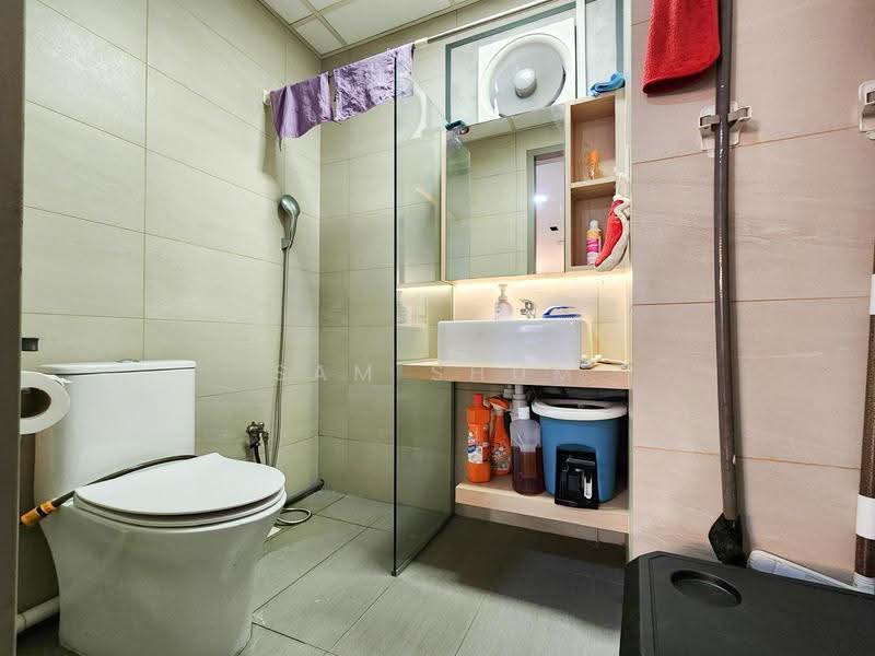 T-Space, Pasir Ris / Tampines, 5,038 sqft, Factory / Workshop (B2) For Sale, by Sam Shum, 500251027 - Bathroom - CommercialGuru.com.sg