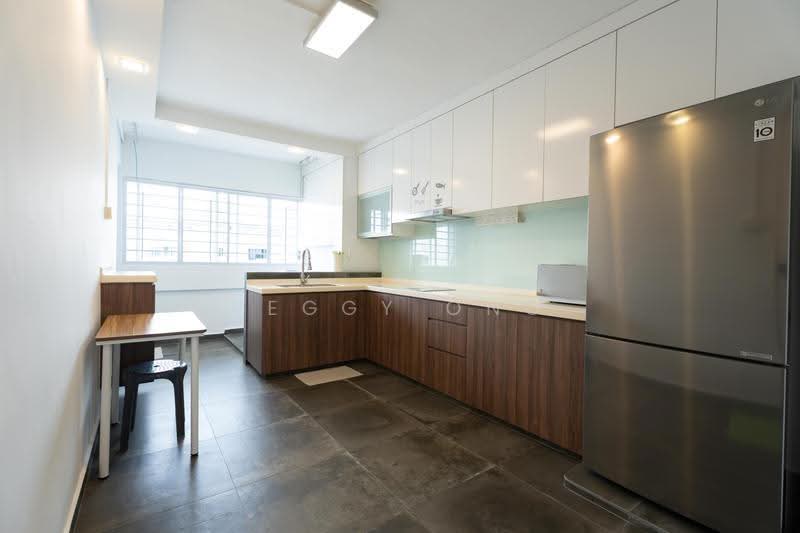 222 Yishun Street 21, 222 Yishun Street 21, Sembawang / Yishun, 2 Bedrooms, 721 sqft, HDB Flat For Sale, by Peggy Ong, 500251032 - Kitchen - PropertyGuru.com.sg