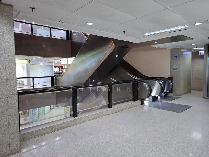 Far East Shopping Centre, 545 Orchard Road, Orchard / River Valley, 226 sqft, Other Retail For Rent, by Lim Danny, 500251039 - Interior - CommercialGuru.com.sg