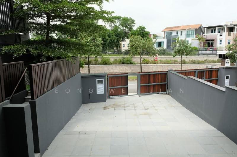 Elevated Ground Modern Semi-D | For Rent, Toh Crescent/Toh Avenue/Toh Drive/Toh Heights/Toh Street/Chin Terrace/Jalan Mariam, Changi Airport / Changi Village, 5 Bedrooms, 5,390 sqft, Semi-Detached House For Rent, by Yeong Wei Jian, 500251045 - PropertyGuru.com.sg
