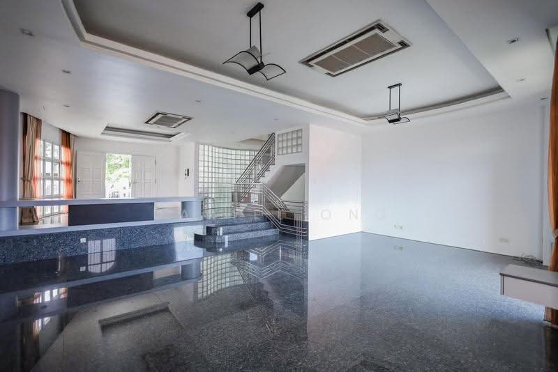 East Coast Hill, 82 Sennett Terrace, Bedok / Upper East Coast, 5 Bedrooms, 10,900 sqft, Semi-Detached House For Rent, by Daniel Ong, 500251066 - PropertyGuru.com.sg