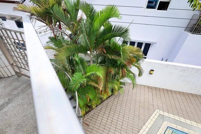 East Coast Hill, 82 Sennett Terrace, Bedok / Upper East Coast, 5 Bedrooms, 10,900 sqft, Semi-Detached House For Rent, by Daniel Ong, 500251066 - PropertyGuru.com.sg