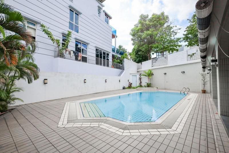 East Coast Hill, 82 Sennett Terrace, Bedok / Upper East Coast, 5 Bedrooms, 10,900 sqft, Semi-Detached House For Rent, by Daniel Ong, 500251066 - PropertyGuru.com.sg