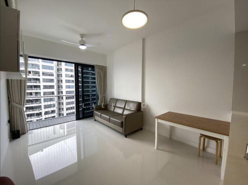 d'Leedon (Former Farrer Court), 13 Leedon Heights, Tanglin / Holland / Bukit Timah, 1 Bedroom, 635 sqft, Condominium For Sale, by LiLi Koh, 500251070 - Living Room - PropertyGuru.com.sg