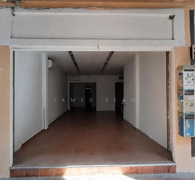 Chinatown, Chinatown / Tanjong Pagar, 8,957 sqft, Shop / Shophouse For Sale, by James Seah, 500251073 - Entrance - CommercialGuru.com.sg