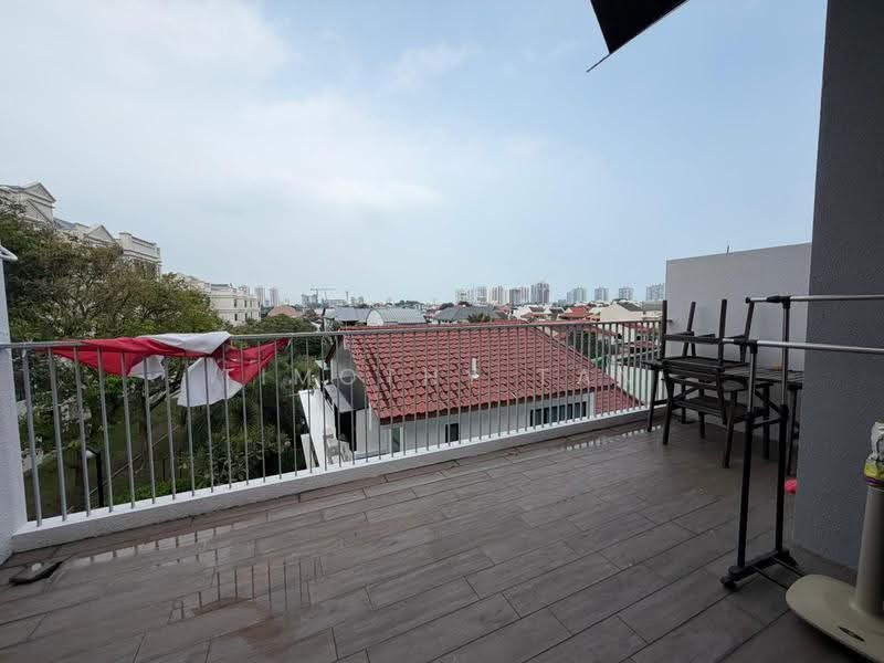 Elite Residences, East Coast / Marine Parade, 4 Bedrooms, 3,864 sqft, Cluster House For Sale, by Timothy Tan, 500251079 - Balcony - PropertyGuru.com.sg