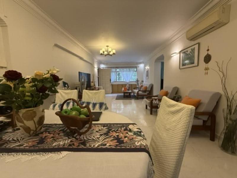 657 Jalan Tenaga, 657 Jalan Tenaga, Eunos / Geylang / Paya Lebar, 3 Bedrooms, 1,141 sqft, HDB Flat For Sale, by Lewis Tam, 500251083 - Living Room - PropertyGuru.com.sg