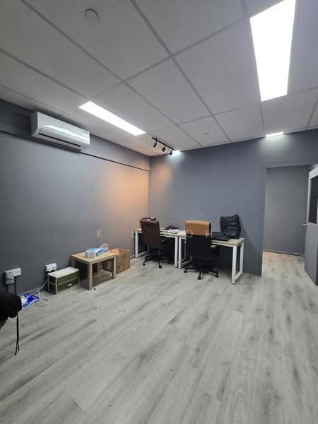 Carros Centre, 60 JALAN LAM HUAT, Admiralty / Woodlands, 1,690 sqft, Factory / Workshop (B2) For Sale, by K L Goh, 500251088 - CommercialGuru.com.sg