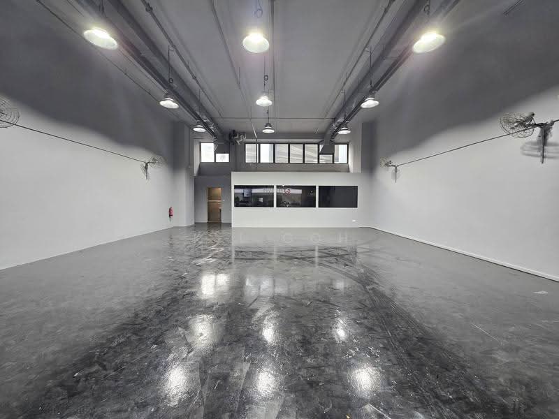 Carros Centre, 60 JALAN LAM HUAT, Admiralty / Woodlands, 1,690 sqft, Factory / Workshop (B2) For Sale, by K L Goh, 500251088 - CommercialGuru.com.sg