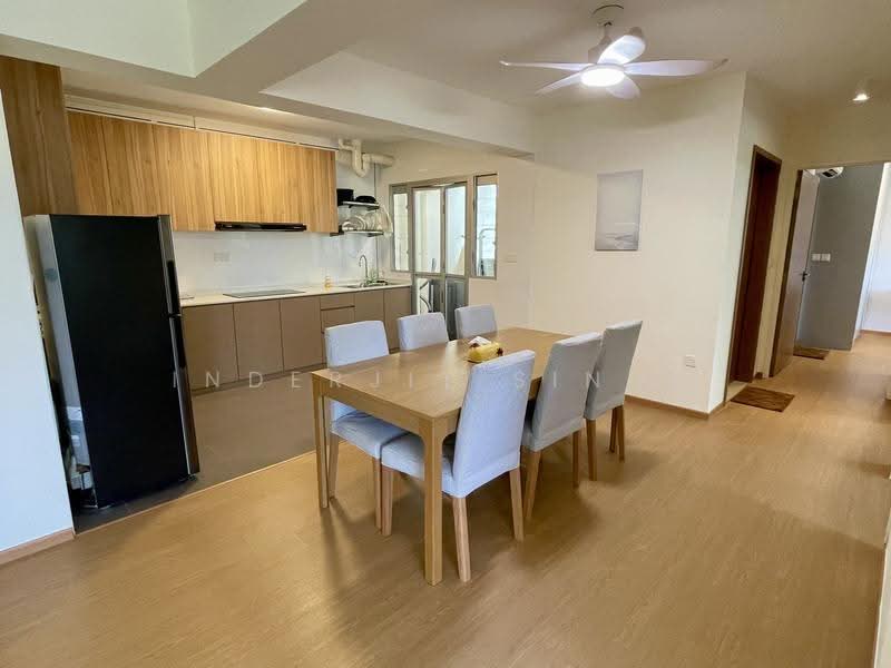 153C Bedok South Road, 153C Bedok South Road, Bedok / Upper East Coast, 3 Bedrooms, 1,216 sqft, HDB Flat For Sale, by Inderjit Singh, 500251093 - Kitchen - PropertyGuru.com.sg