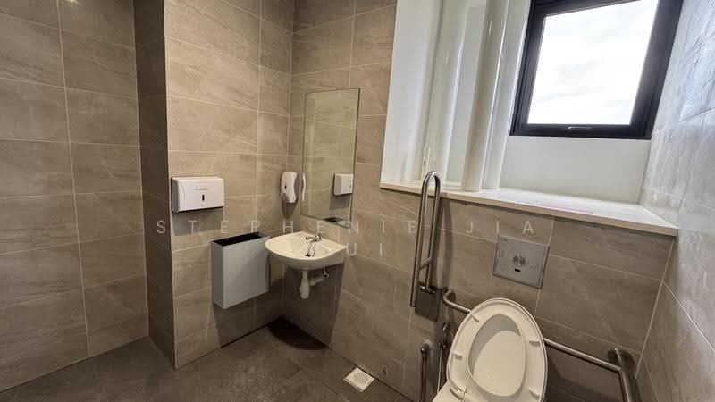 Tampines Connection, 2 Tampines North Drive 4, Pasir Ris / Tampines, 4,165 sqft, Factory / Workshop (B2) For Rent, by Stephenie Jia Hui, 500251102 - CommercialGuru.com.sg