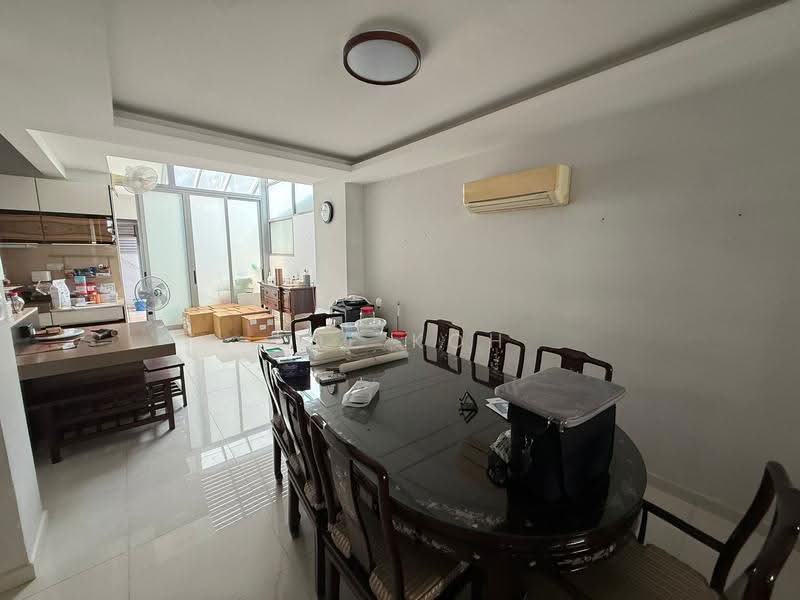 Sea Breeze Terrace, Sea Breeze Avenue, Bedok / Upper East Coast, 4 Bedrooms, 3,200 sqft, Terraced House For Rent, by Joe Koh, 500251105 - Dining Room - PropertyGuru.com.sg