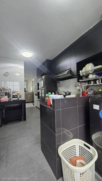 103 Gangsa Road, 103 Gangsa Road, Dairy Farm / Bukit Panjang / Choa Chu Kang, 2 Bedrooms, 689 sqft, HDB Flat For Sale, by Zue Ali, 500251117 - Kitchen - PropertyGuru.com.sg