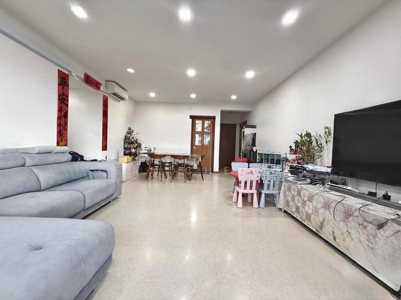 The Florida, 76 Hougang Avenue 7, Hougang / Punggol / Sengkang, 3 Bedrooms, 1,292 sqft, Condominium For Sale, by Lean Cheong, 500251123 - Living Room - PropertyGuru.com.sg