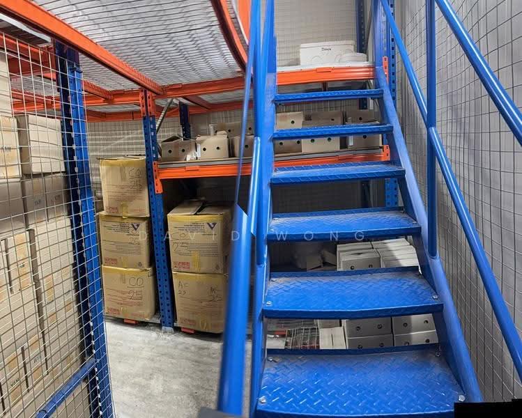 Unity Centre, 51 Bukit Batok Crescent, Dairy Farm / Bukit Panjang / Choa Chu Kang, 3,680 sqft, Light Industrial (B1) For Sale, by David Wong, 500251131 - CommercialGuru.com.sg