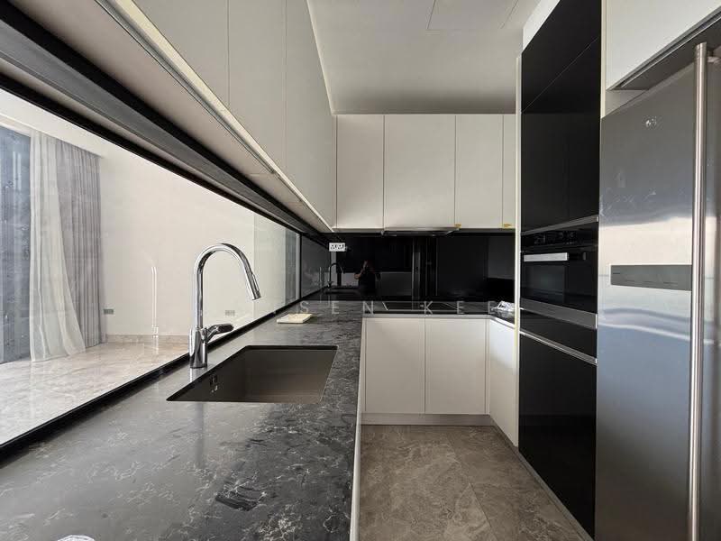 Martin Modern, 8 Martin Place, Orchard / River Valley, 3 Bedrooms, 1,087 sqft, Apartment For Sale, by Jansen Kee, 500251147 - Kitchen - PropertyGuru.com.sg