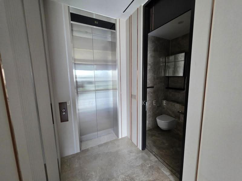 Martin Modern, 10 Martin Place, Orchard / River Valley, 4 Bedrooms, 1,733 sqft, Apartment For Sale, by Jansen Kee, 500251150 - Bathroom - PropertyGuru.com.sg