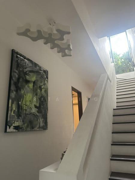 Opera Estate, Jalan Bangsawan, East Coast / Marine Parade, 5 Bedrooms, 3,300 sqft, Terraced House For Sale, by Rita King, 500251168 - Stairs With Natural Lighting - PropertyGuru.com.sg