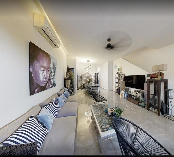 Opera Estate, Jalan Bangsawan, East Coast / Marine Parade, 5 Bedrooms, 3,300 sqft, Terraced House For Sale, by Rita King, 500251168 - Living Room - PropertyGuru.com.sg