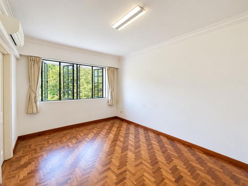 Garlick Ville, 7, Tanglin / Holland / Bukit Timah, 5 Bedrooms, 2,700 sqft, Terraced House For Rent, by Anthony Low, 500251173 - PropertyGuru.com.sg