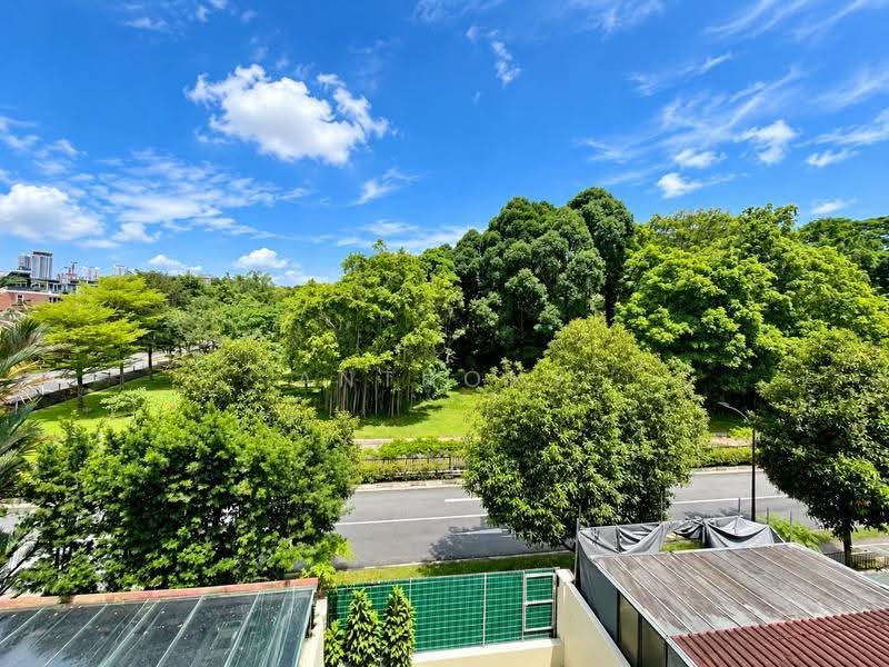 Garlick Ville, 7, Tanglin / Holland / Bukit Timah, 5 Bedrooms, 2,700 sqft, Terraced House For Rent, by Anthony Low, 500251173 - PropertyGuru.com.sg