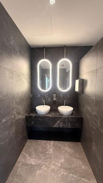 JALAN KILANG BARAT, Alexandra / Commonwealth, 9,500 sqft, Light Industrial (B1) For Rent, by Rachel Lee, 500251180 - Bathroom - CommercialGuru.com.sg