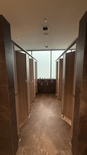 JALAN KILANG BARAT, Alexandra / Commonwealth, 9,500 sqft, Light Industrial (B1) For Rent, by Rachel Lee, 500251180 - Bathroom - CommercialGuru.com.sg