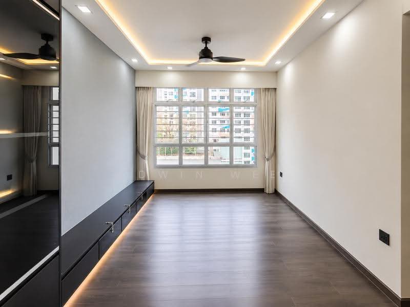453B Fernvale Road, 453B Fernvale Road, Seletar / Yio Chu Kang, 3 Bedrooms, 990 sqft, HDB Flat For Sale, by Edwin Wee, 500251196 - Living Room - PropertyGuru.com.sg