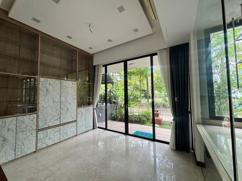Alana, 176 Sunrise Terrace, Seletar / Yio Chu Kang, 4 Bedrooms, 3,498 sqft, Cluster House For Sale, by GWEN LIM, 500251200 - Living Room - PropertyGuru.com.sg