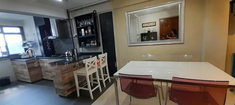 205 Toa Payoh North, 205 Toa Payoh North, Balestier / Toa Payoh, 2 Bedrooms, 818 sqft, HDB Flat For Sale, by Shibani Banerjee, 500251204 - Kitchen - PropertyGuru.com.sg