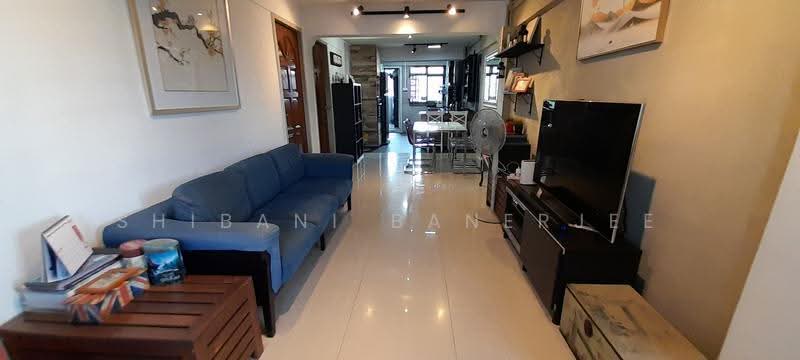 205 Toa Payoh North, 205 Toa Payoh North, Balestier / Toa Payoh, 2 Bedrooms, 818 sqft, HDB Flat For Sale, by Shibani Banerjee, 500251204 - Living Room - PropertyGuru.com.sg