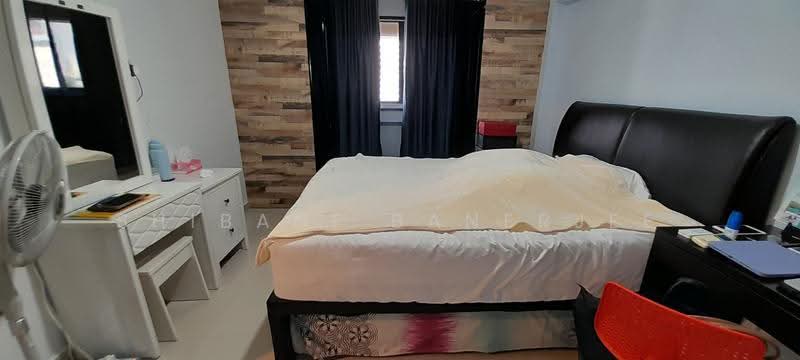 205 Toa Payoh North, 205 Toa Payoh North, Balestier / Toa Payoh, 2 Bedrooms, 818 sqft, HDB Flat For Sale, by Shibani Banerjee, 500251204 - Bedroom - PropertyGuru.com.sg