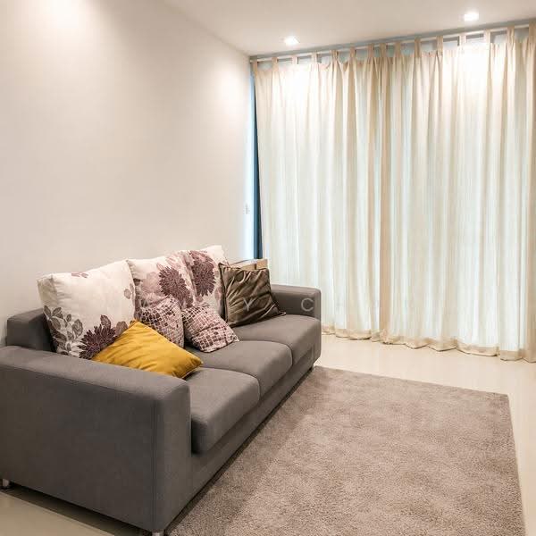 Leville iSuites, 28 Ceylon Road, East Coast / Marine Parade, 4 Bedrooms, 1,216 sqft, Apartment For Sale, by Mandy Chan, 500251207 - Living Room - PropertyGuru.com.sg